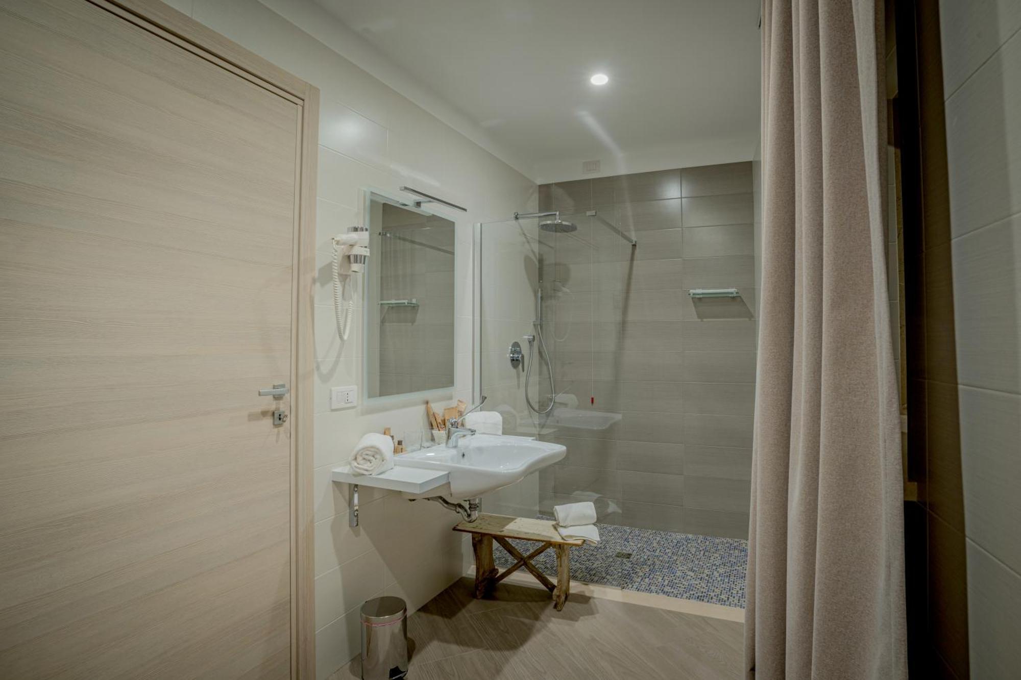 Tufo Bianco Relais Bed & Breakfast Масафра Екстериор снимка